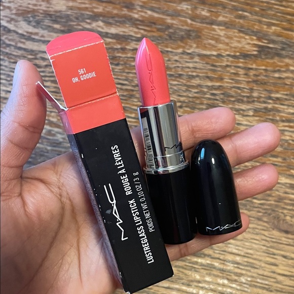 MAC Cosmetics Lustreglass Lipstick - Vibrant Pink - Picture 1 of 2
